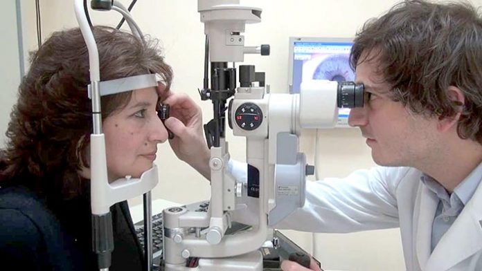 p18f1 examen de ojos