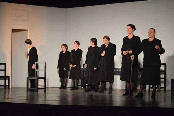 P14-f2 bernarda alba