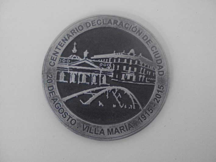 Lanzan la medalla de los 100 años de Villa María como ciudad