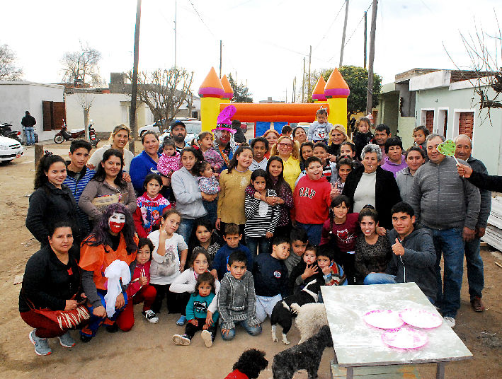 Dos familias y un gran regalo para los niños