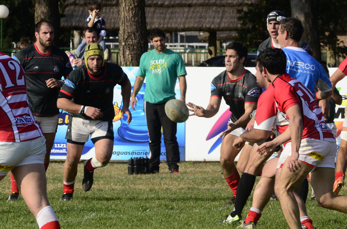 Jockey Club visita a La Tablada