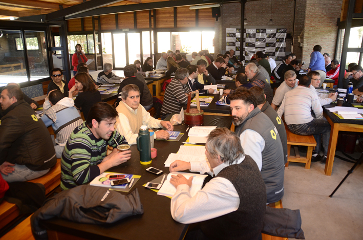 “El ambiente laboral puede generar daños y enfermedades”