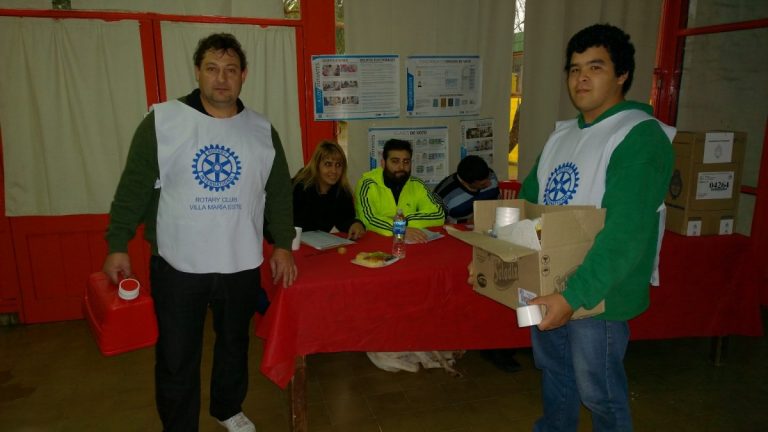 La ciudad acompañó a Rotary Este en su acción solidaria con la Escuela Roca