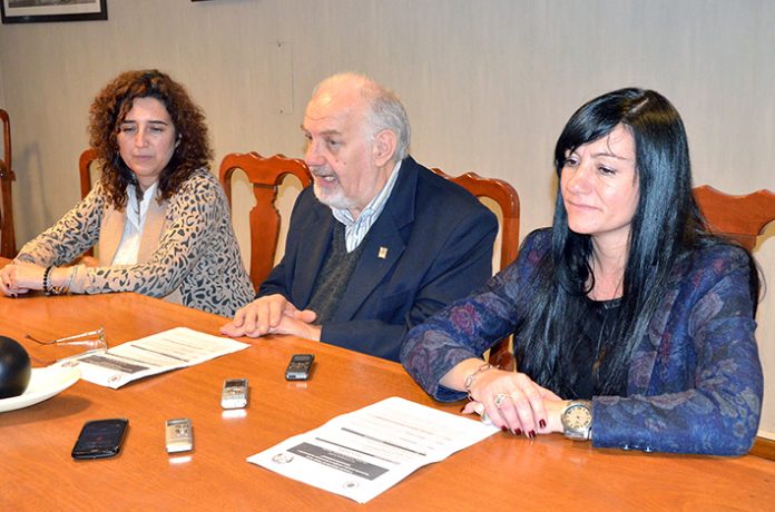 p16f1 tres docentes