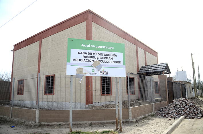 Otro golpe para la casa de Vínculos: nuevos daños en la construcción