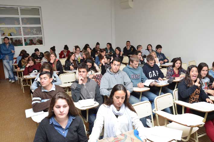 “Los alumnos llegan a sexto año con el futuro más claro”