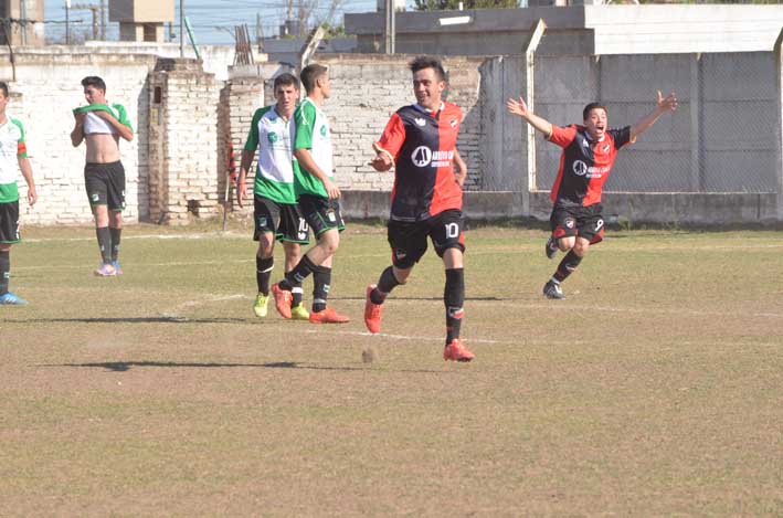 «Había pensado en dejar el fútbol»