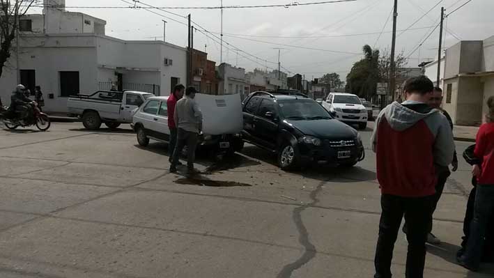 Tras seguidilla de choques, los vecinos reclamaron reductores de velocidad