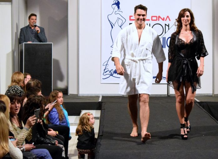 P14-f2 desfile