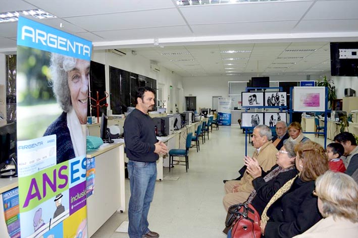 Trabajadores de ANSES se declararon en alerta