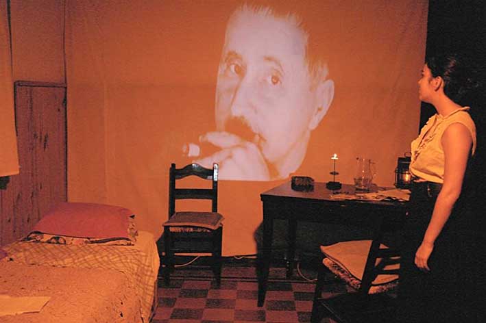 Una historia sobre Brecht en el Teatro La Panadería
