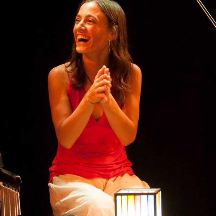 p13f2 mujer musica
