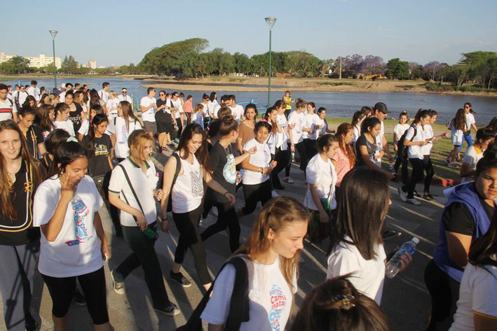 La Universidad invita a la comunidad a caminar mañana