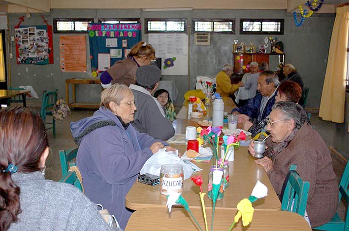 Abuelos celebraron el Día de la Madre