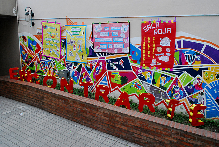 Niños hicieron obras inspiradas en artistas Niños hicieron obras inspiradas en artistas