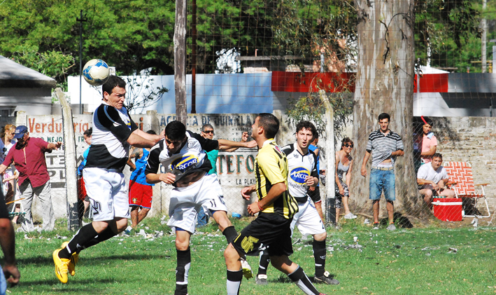 Igualdad con poco fútbol