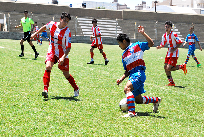 Los play offs comenzaron con destacadas goleadas