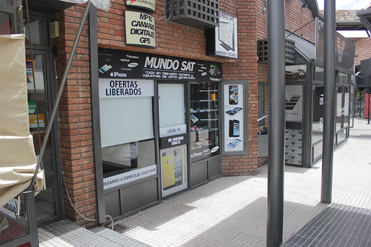 Secuestraron casi 700 mil dólares, otros billetes y más de 300 cheques Secuestraron casi 700 mil dólares, otros billetes y más de 300 cheques