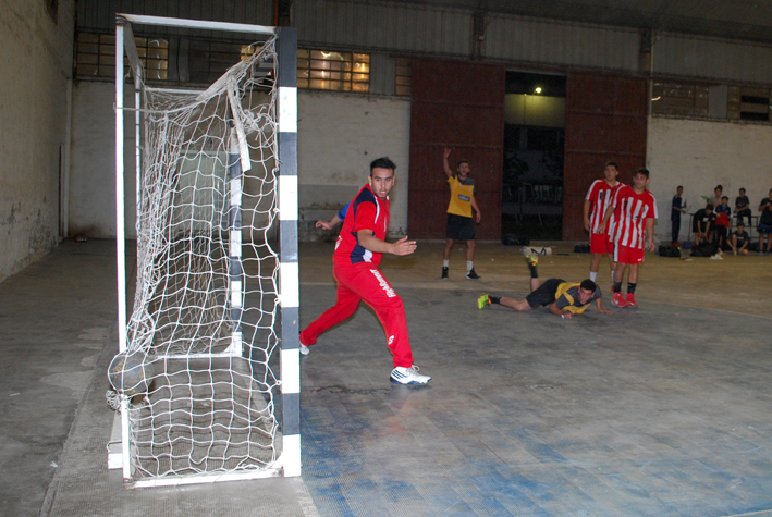 Dos triunfos de primera, en varones