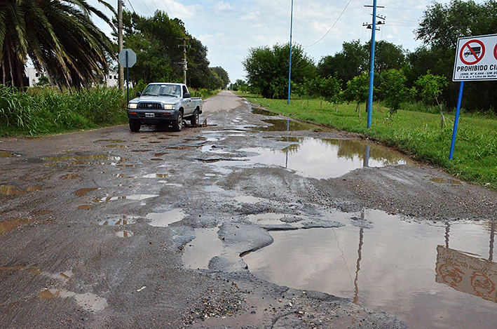 Otra vez, la avenida Savio no da más