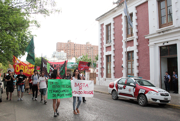 Contra la “criminalización” a jóvenes y pobres