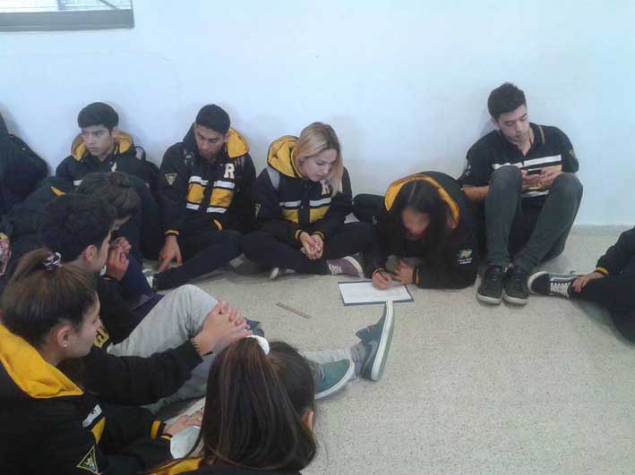 Jóvenes estudiantes plantearon cómo sería una “república ideal”