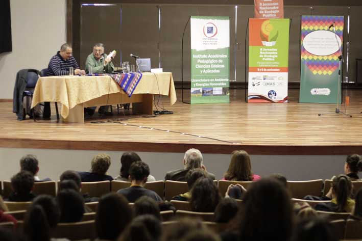 El ambiente en el eje del debate El ambiente en el eje del debate