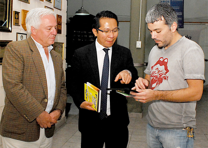 Visitó Villa María el cónsul de Vietnam, Le Thanh Xuan