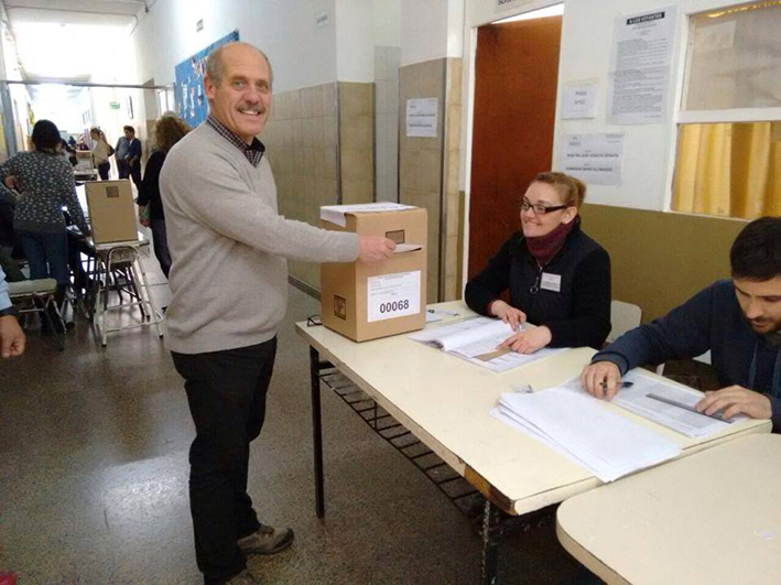 “Si la gente realmente quiere un cambio, la opción es Macri” “Si la gente realmente quiere un cambio, la opción es Macri”