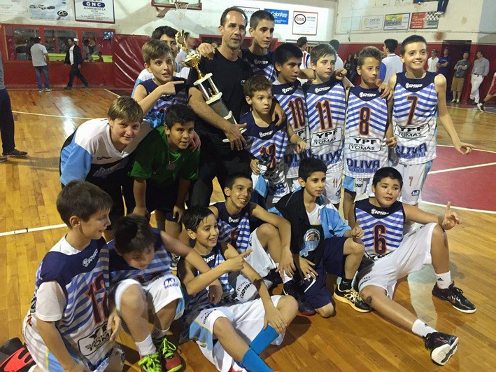 Independiente de Oliva, campeón Independiente de Oliva, campeón