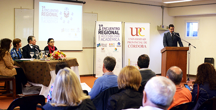 Presentaron experiencia de accesibilidad en un reciente encuentro interprovincial Presentaron experiencia de accesibilidad en un reciente encuentro interprovincial