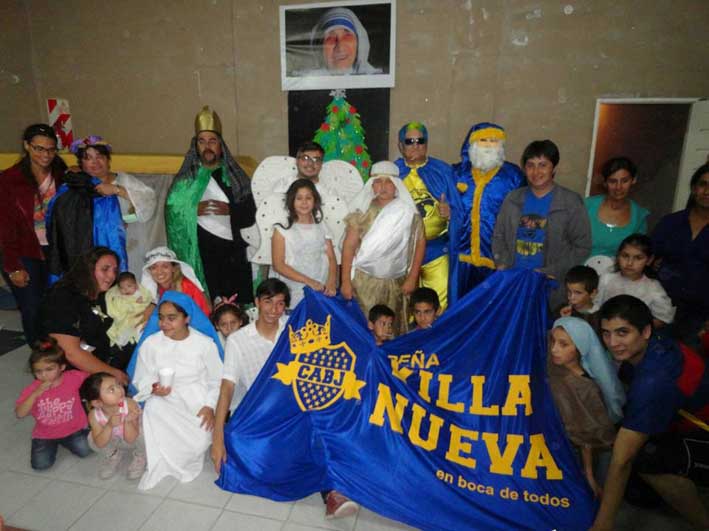 Llegó el Papá Noel “xeneize” con regalos