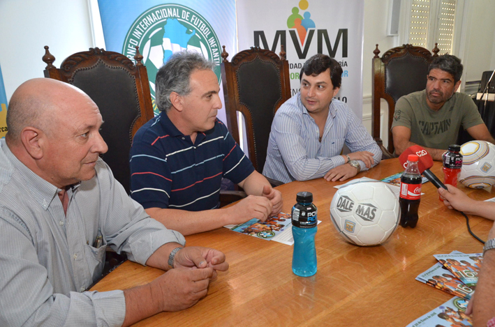 Presentaron una nueva edición del “Mundialito”