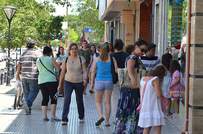 El último “puente” del año, con buenas ventas en los comercios