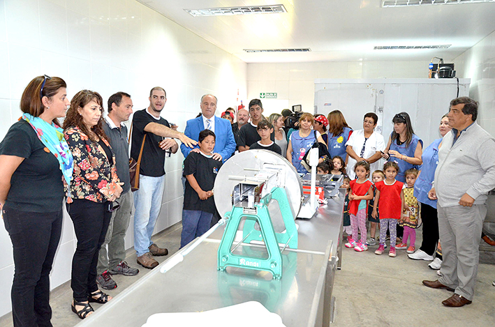 La Escuela Granja inauguró su planta procesadora de alimentos