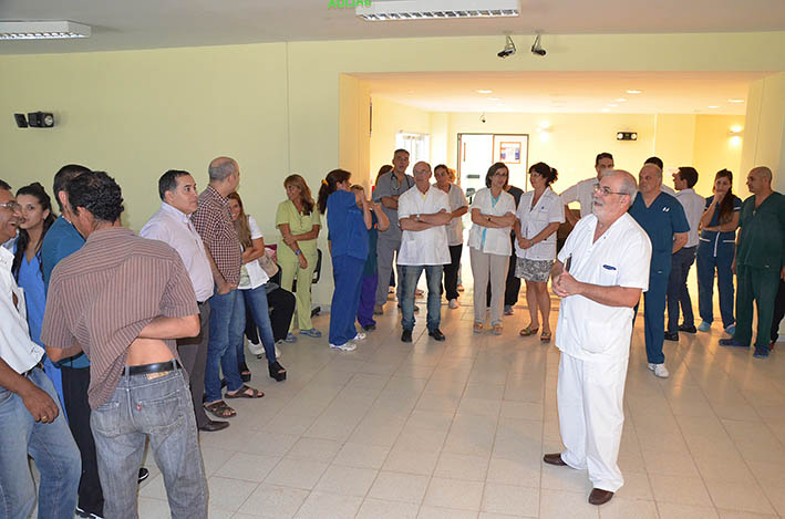 Trabajadores del Pasteur, en alerta