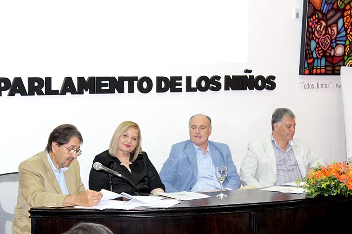 Intendentes disconformes con el Eninder