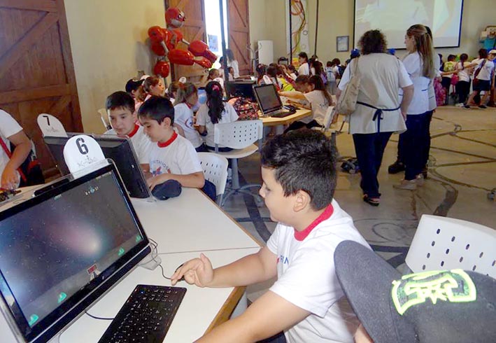 Más de 500 alumnos jugaron con matemática