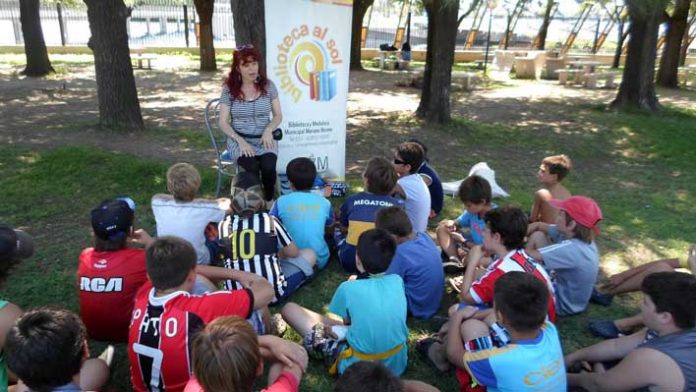 P14-f1 biblioteca al sol