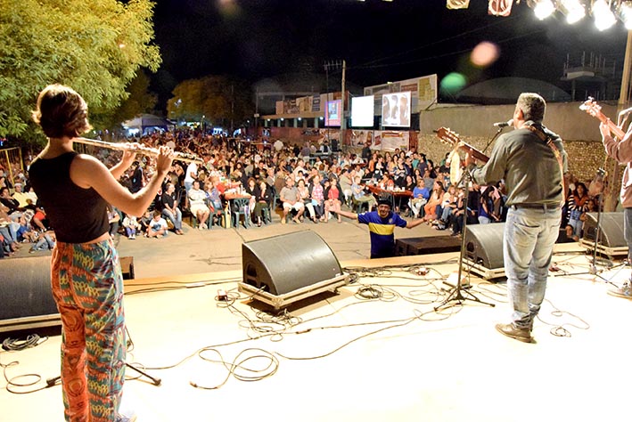 Amplia convocatoria a artistas lanzó  la Agrupación Folklórica Villa María