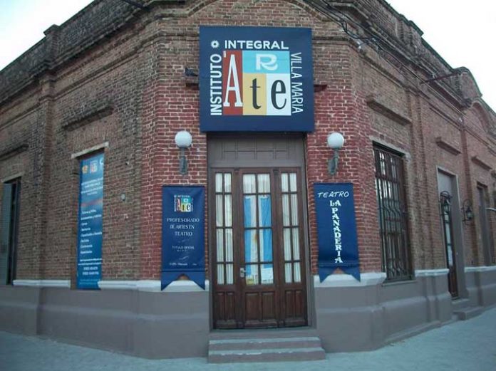 p14-f1 frente del teatro