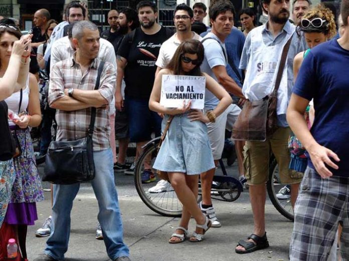 p14-f2 Nueva - Manifestación