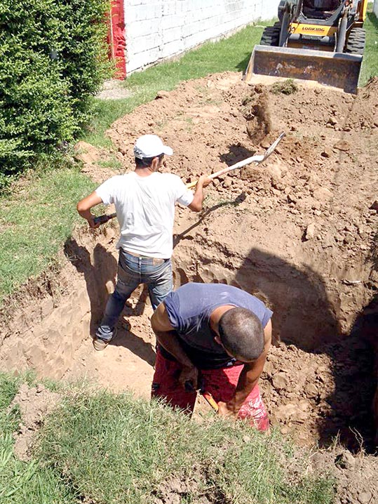 El campeón trabaja en obras de infraestructura