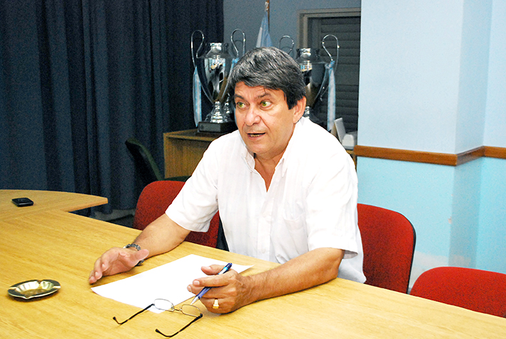 Airaldi analiza su candidatura Airaldi analiza su candidatura