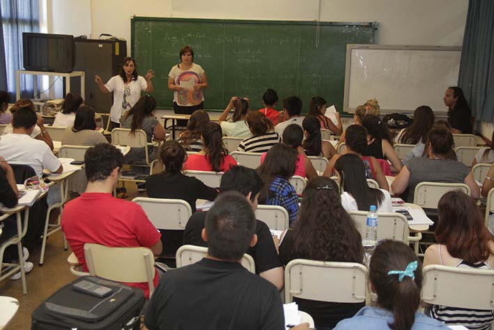 Nuevas Jornadas de Desarrollo Local y Regional Nuevas Jornadas de Desarrollo Local y Regional