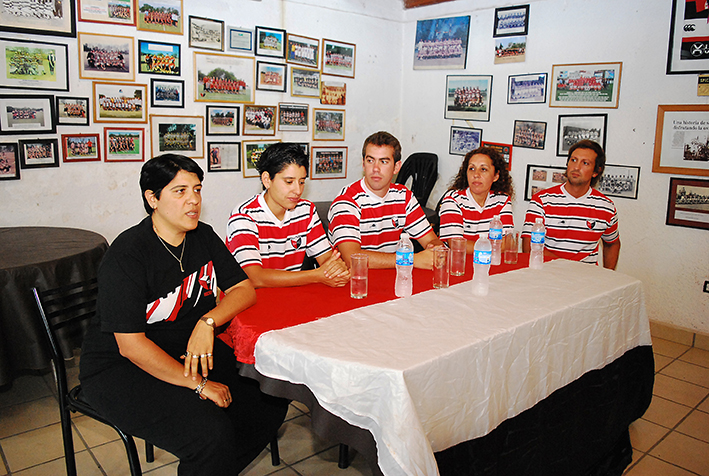 Presentación en tres colores