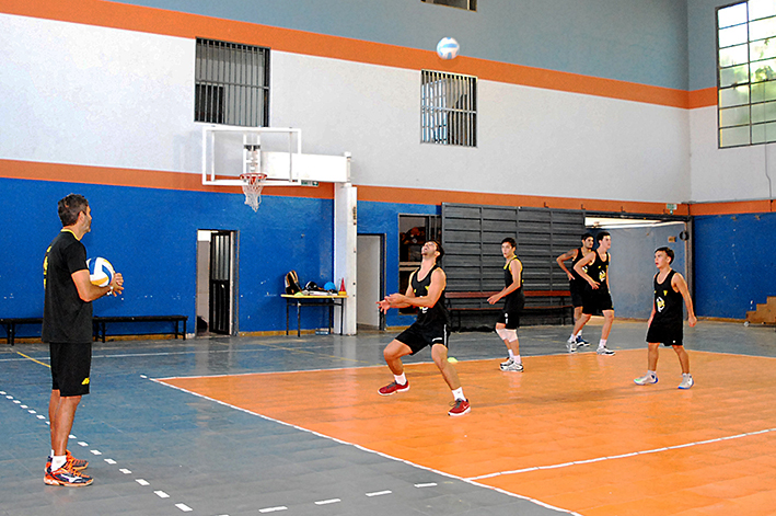 Rivadavia piensa en el cuadrangular