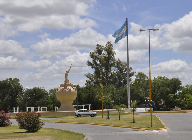 Coronadas en la plaza