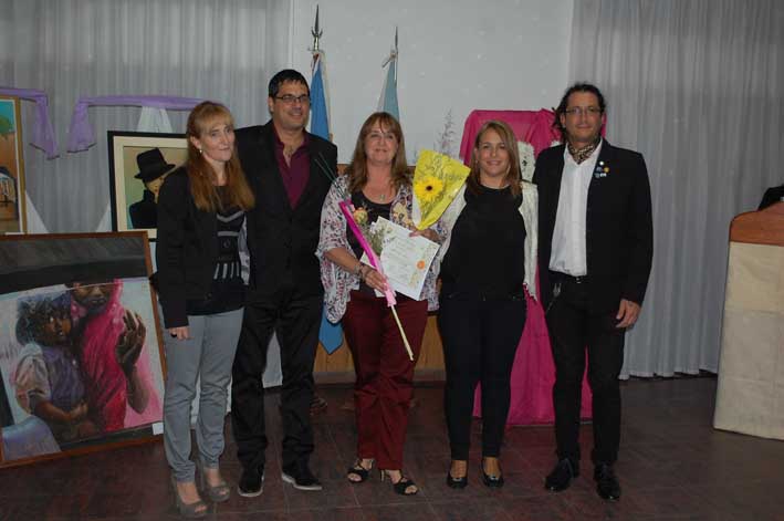 Distinguieron a 38 mujeres villanovenses Distinguieron a 38 mujeres villanovenses