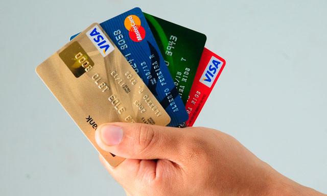 Comerciantes preocupados por el costo de las tarjetas de crédito Comerciantes preocupados por el costo de las tarjetas de crédito